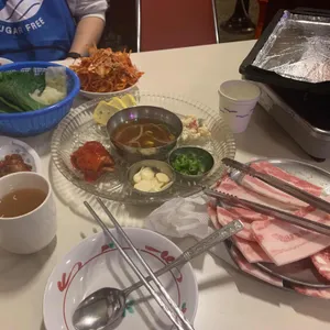 행진 리뷰 사진