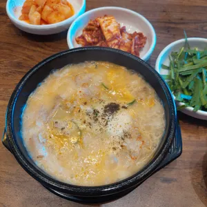 79네수육국밥&철판 사진