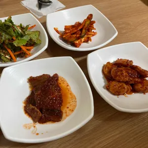 꽃물 한식당 사진