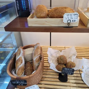 찰리의빵공장 리뷰 사진