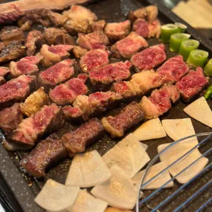 육몽 사진