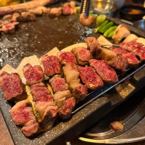 육몽 사진