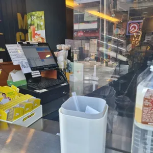 메가커피 리뷰 사진