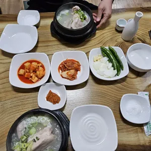 장수삼계탕 사진