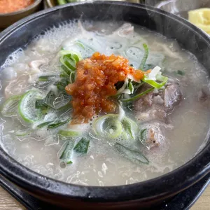 영진돼지국밥 사진