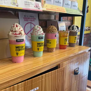 메가커피 리뷰 사진