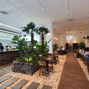 랑데자뷰 리뷰 사진