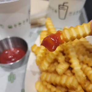 쉐이크쉑 리뷰 사진