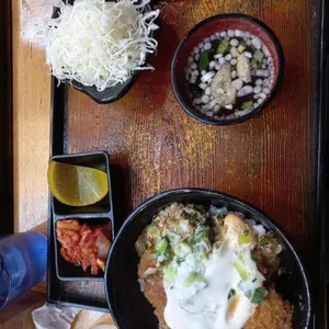 탄 사진