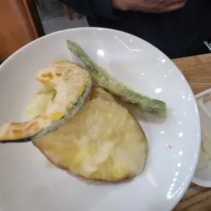 뜨라레오리 사진