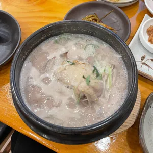 고려삼계탕 사진