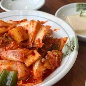 디안 한우곰탕 콩국수 사진