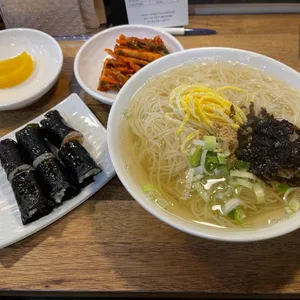 미스터신냉면 사진