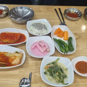 알콩달콩 까망염소 사진