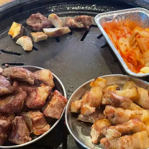 일구구삼 고기 사진