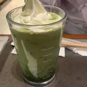 폴바셋 사진