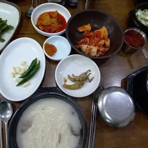 신촌돌솥설렁탕 사진