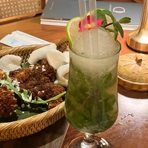 라운지 oic 리뷰 사진