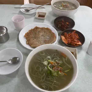 정성손칼국수 사진