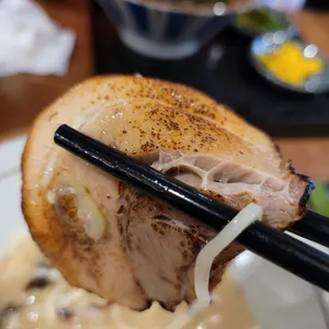 야사시이라멘 사진