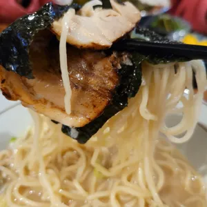 야사시이라멘 리뷰 사진