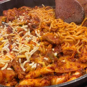 유가네닭갈비 사진