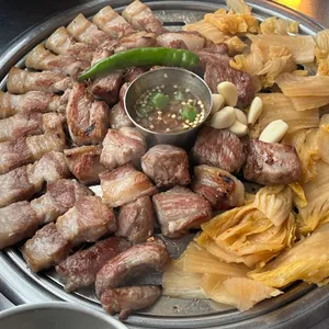 부산댁 사진