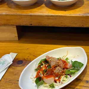신성일식 사진