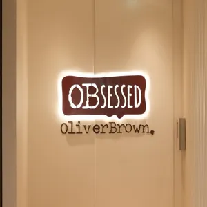 올리버브라운 리뷰 사진