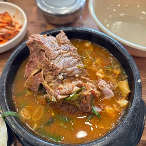 세상만사감자탕 사진