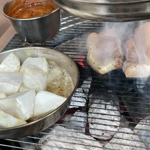 돈멜 리뷰 사진