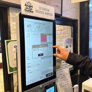 엔젤리너스 EX-CAFE 리뷰 사진