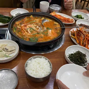 거제멸치쌈밥 사진