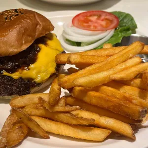 나인온스버거 리뷰 사진