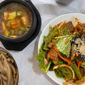솔밭묵집 사진