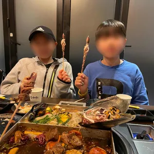 인기명 리뷰 사진