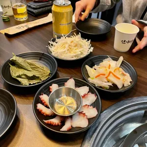 인기명 사진