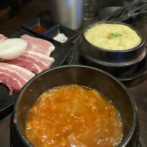 화기애애 사진