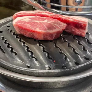 특삼겹 사진