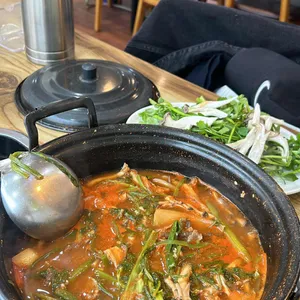 등촌샤브칼국수 사진