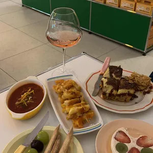 유어 네이키드 치즈 사진