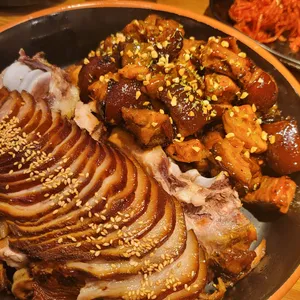 이리족발 리뷰 사진