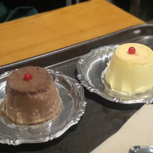 첫만남 리뷰 사진