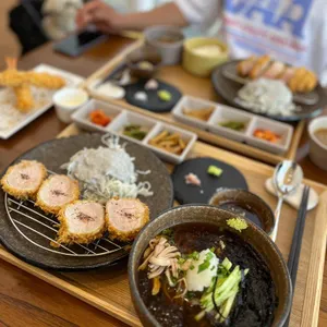 터틀리애 사진