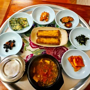 부엉이집밥 사진
