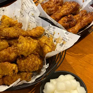 교촌치킨 리뷰 사진