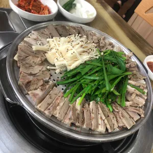 흑염소 흑마루 사진