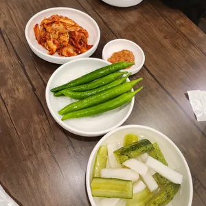 한방삼계탕 사진