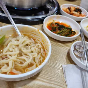 백청우칼국수  사진