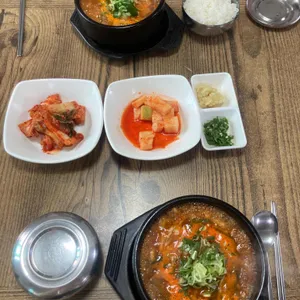 굴다리식당 사진